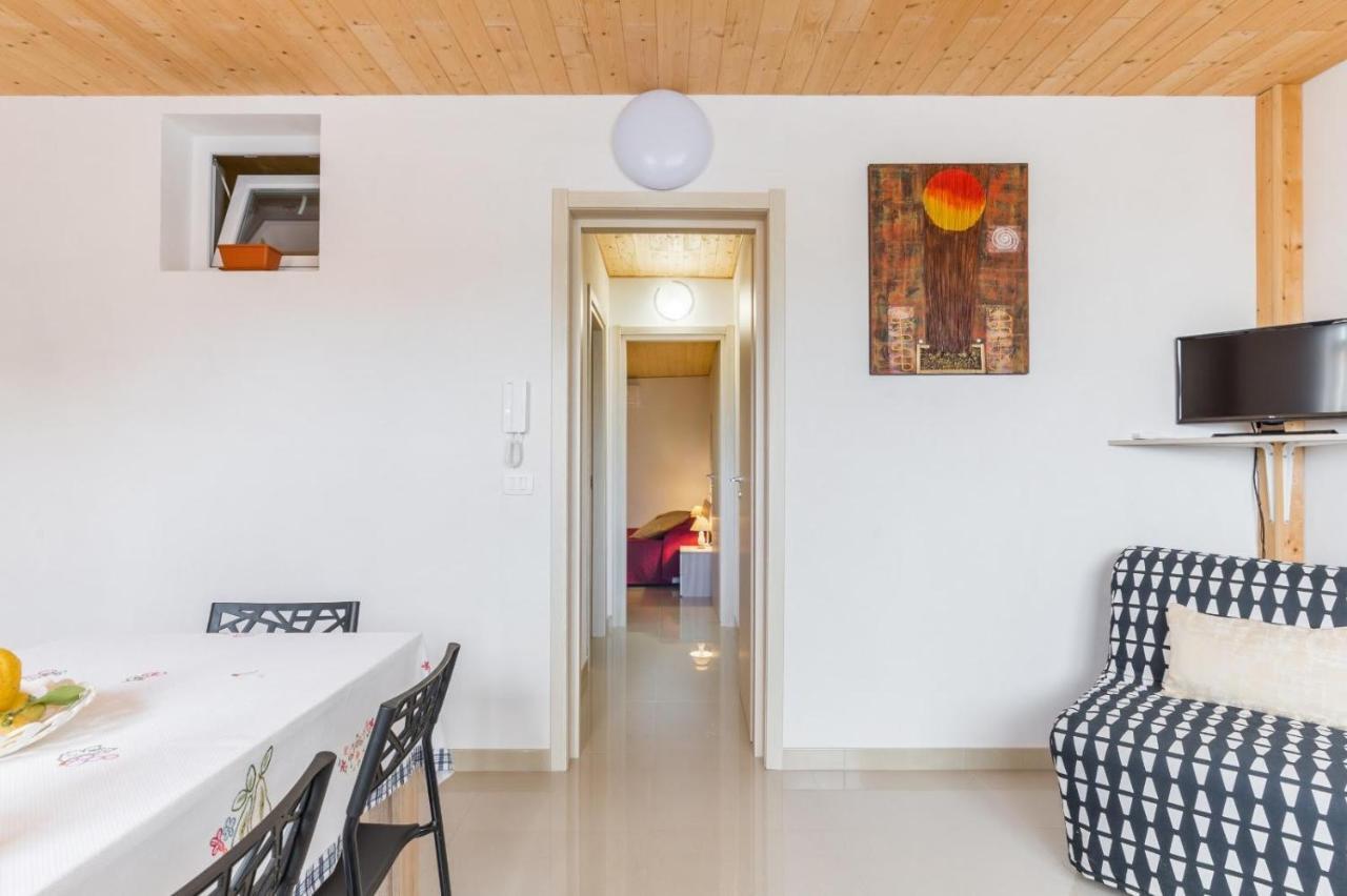 Sasha'S Villa Avola Eksteriør bilde